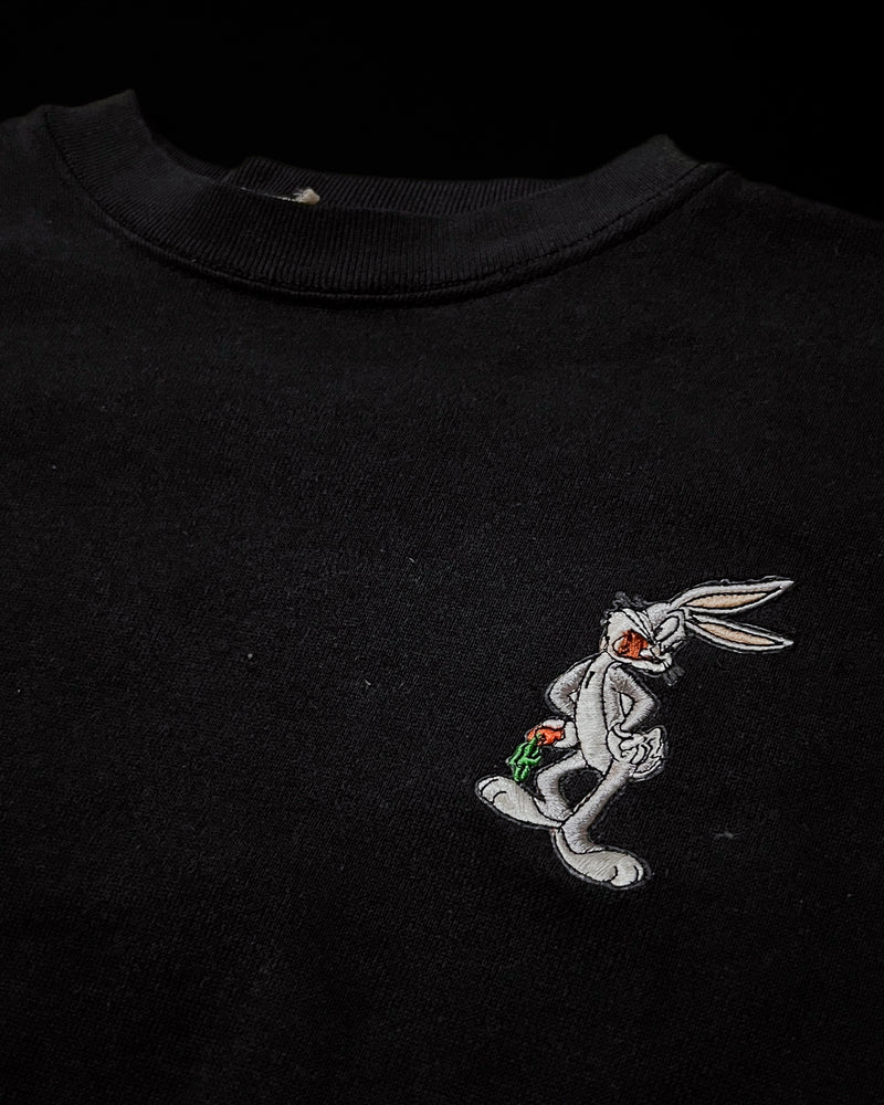(M) Vintage Bugs Bunny Holding a Carrot Embroidered Crewneck Sweater