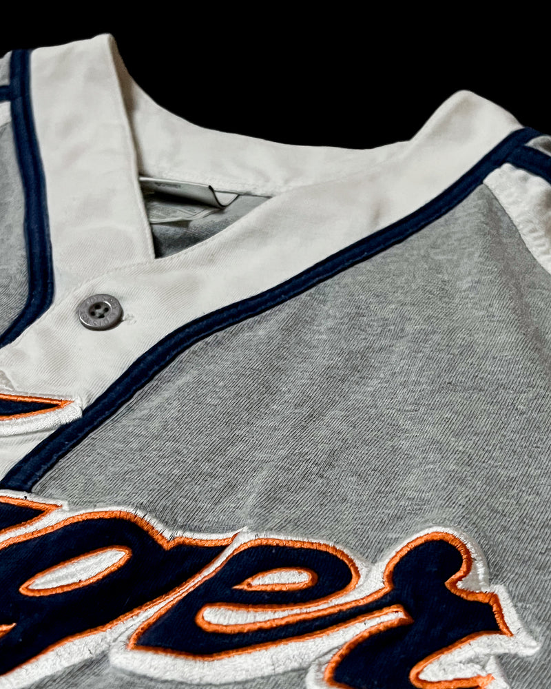 (M) Vintage Tigger Sports Embroidered Baseball Jersey