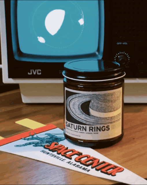 Saturn Rings Wooden Wick Candle